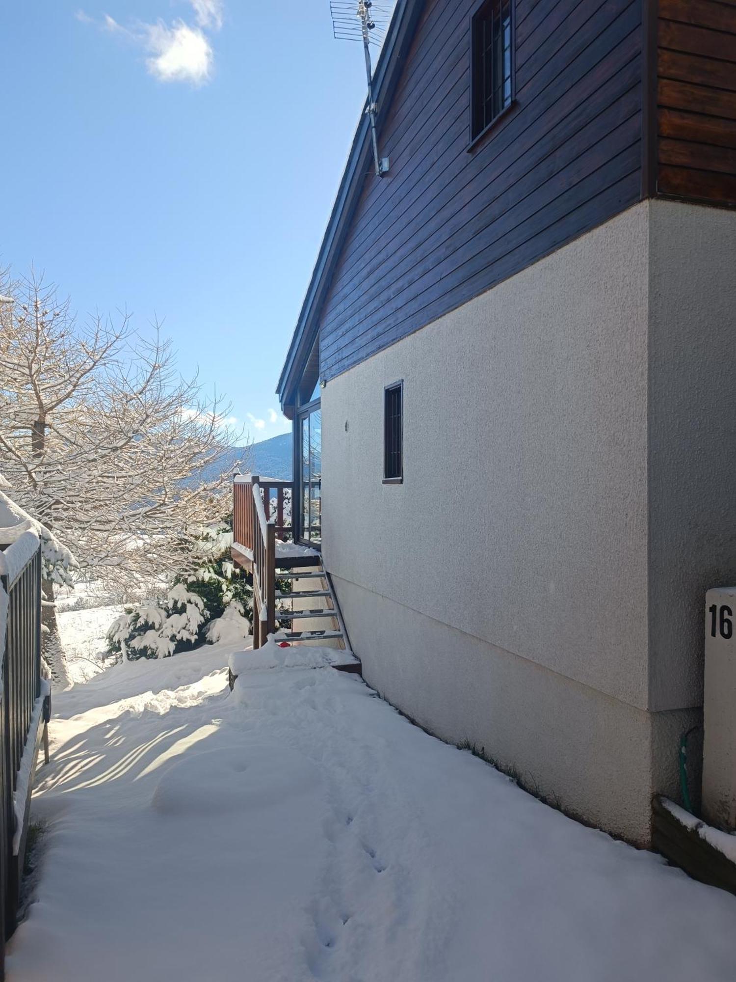 Chalet Pres Des Pistes Avec Vue Panoramique Les Angles  Exterior foto
